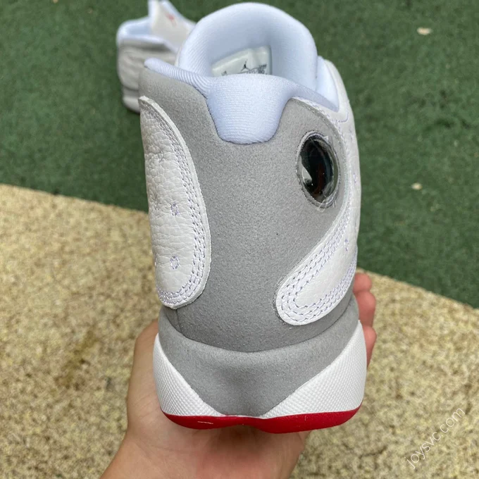 Air Jordan 13 