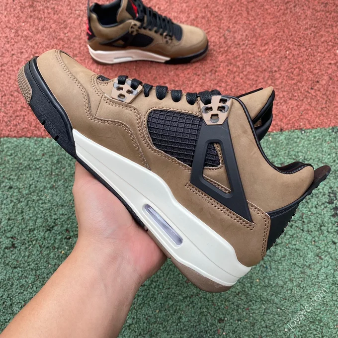 Air Jordan 4 x Travis Scott 