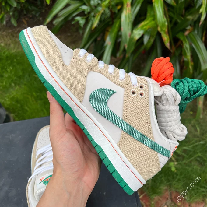 Jarritos x Nike SB Dunk Low FD0860-001