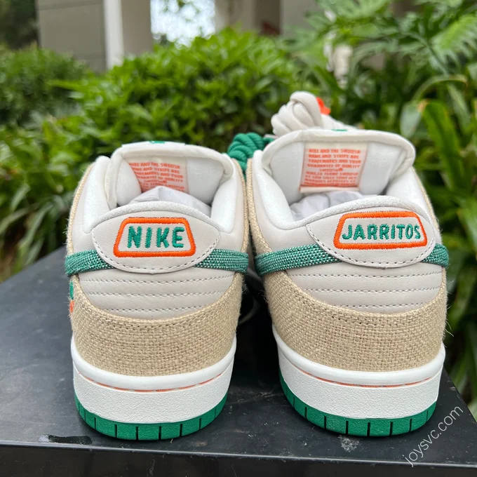 Jarritos x Nike SB Dunk Low FD0860-001