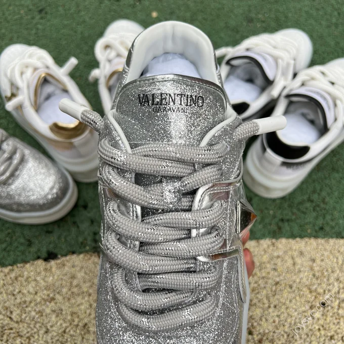 Valentino One Stud Silver