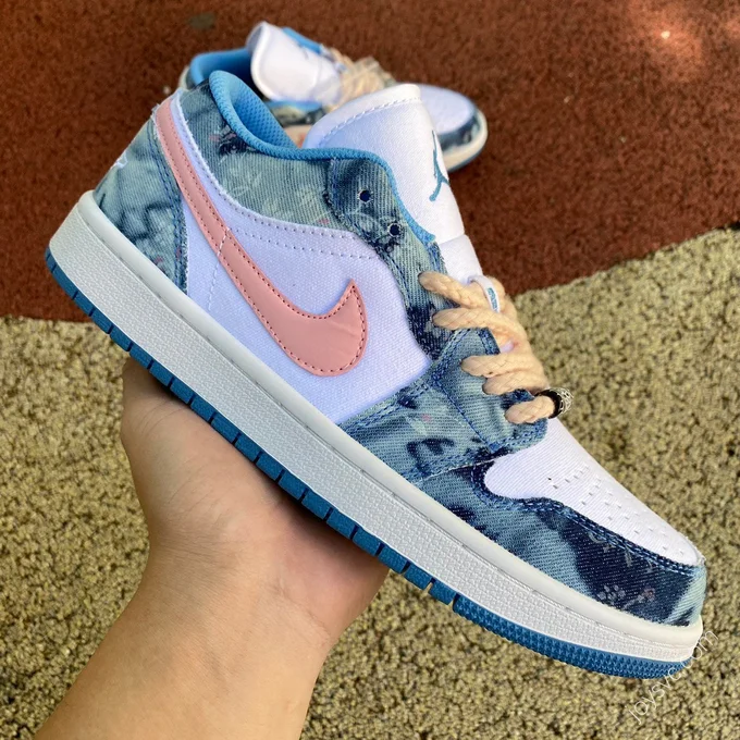 Air Jordan 1 Low Washed Denim Low-Top Sneaker DM8947-100