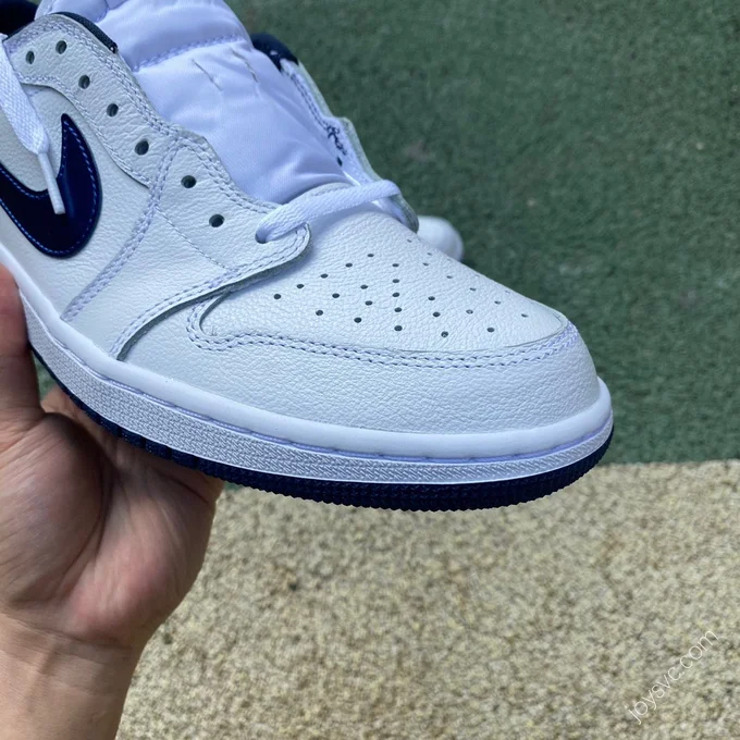 Air Jordan 1 Low OG Midnight Blue 705329-106