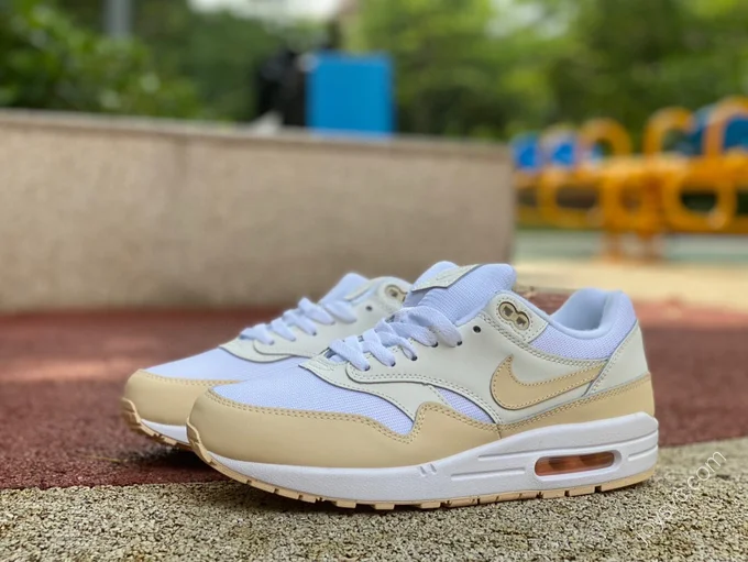 Nike Air Max 1 White Beige FB5060-100