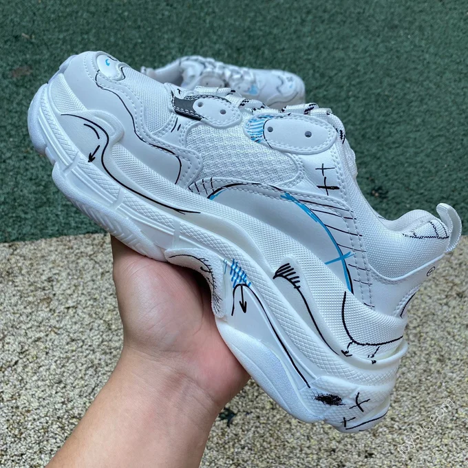 Balenciaga Triple S Graffiti White