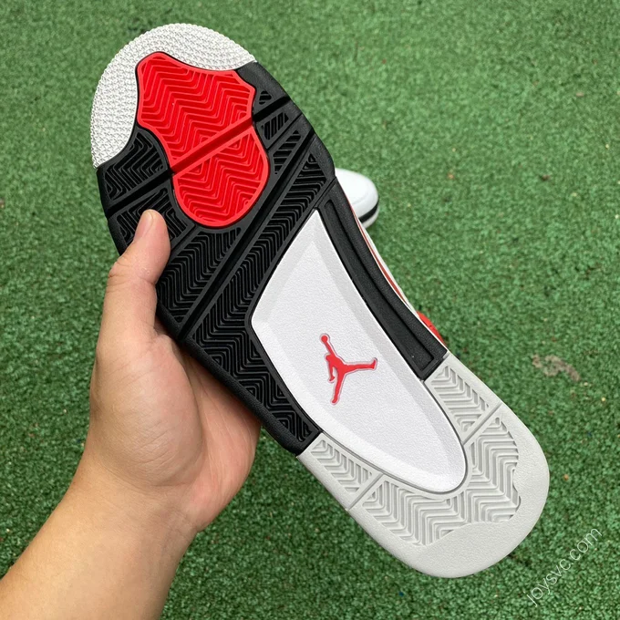 Air Jordan 4 