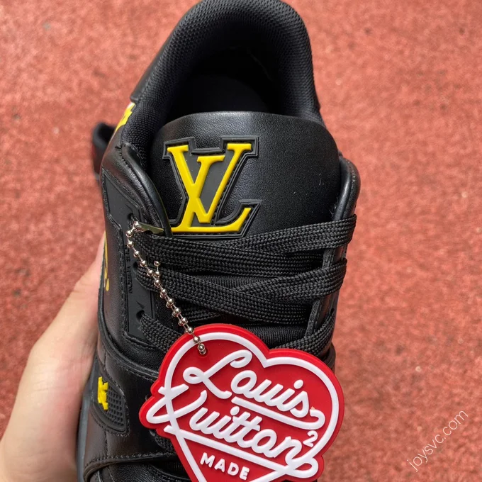 LOUIS VUITTON Trainer Black