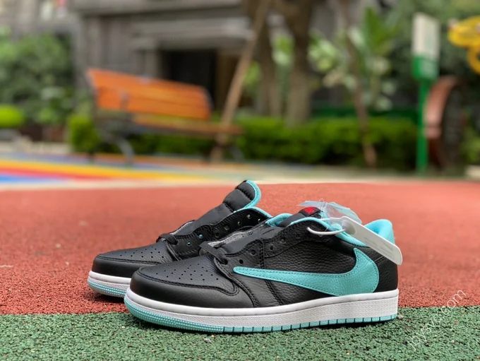 Travis Scott x Air Jordan 1 Low Black Blue DM7866-701