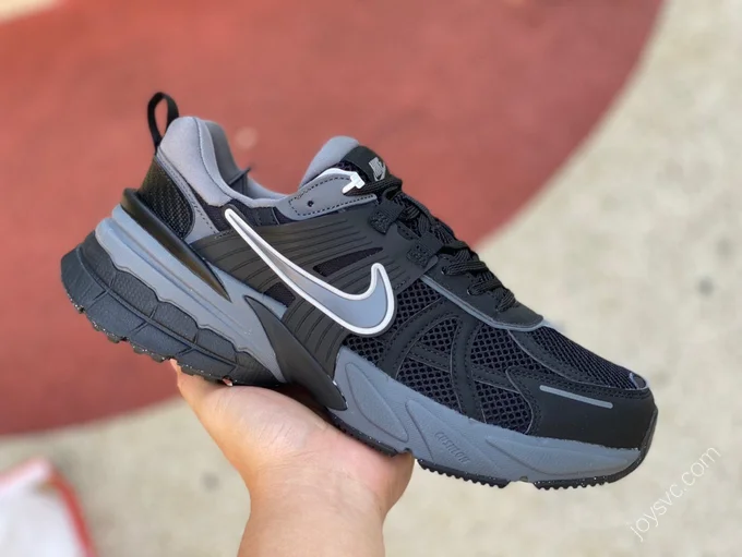 Nike V2K Run Black Grey FD0736-102