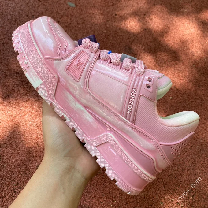 LOUIS VUITTON Trainer Maxi Pink