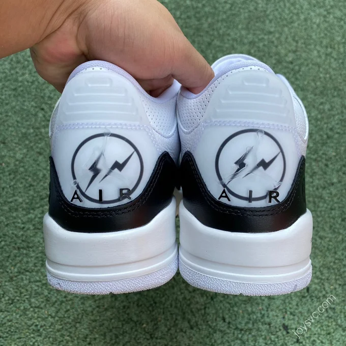 Air Jordan 3 x Fragment 