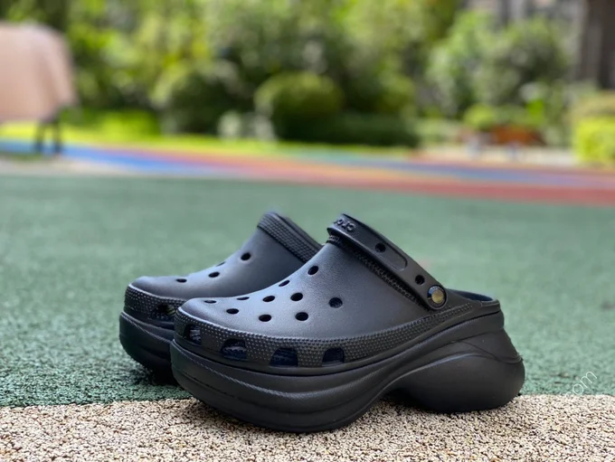 Crocs Classic Clog Black 206302-001