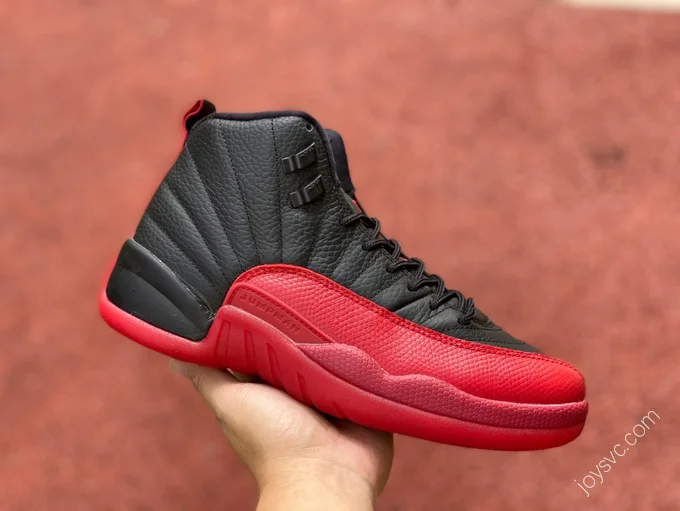 Air Jordan 12 