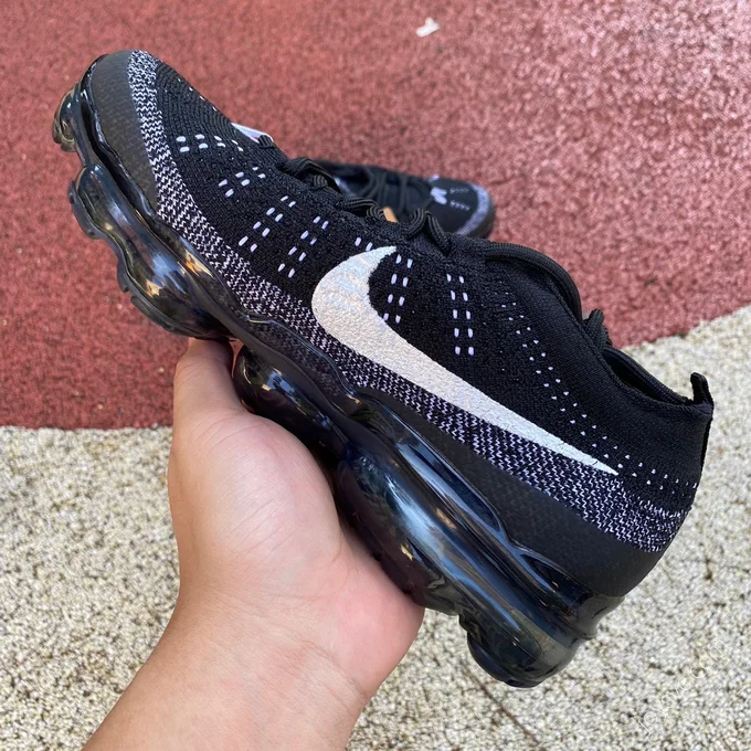 Nike Air VaporMax 2023 Black White DV1678-001