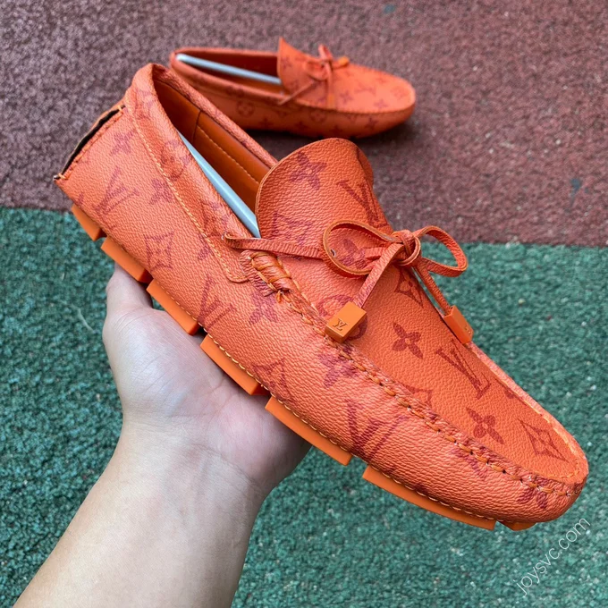 LOUIS VUITTON Moccasin Orange