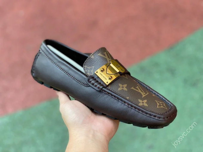 LOUIS VUITTON Moccasin Brown