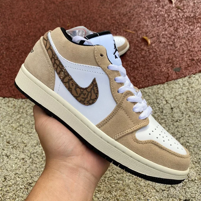 Air Jordan 1 White Brown Sneakers DZ4130-201