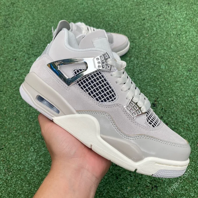 Air Jordan 4 WMNS 