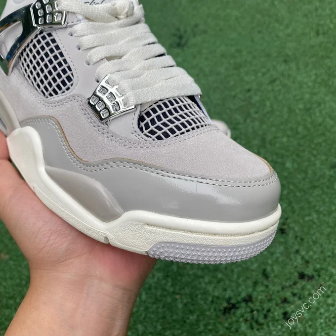 Air Jordan 4 WMNS 