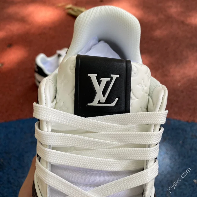 LOUIS VUITTON Trainer Black White