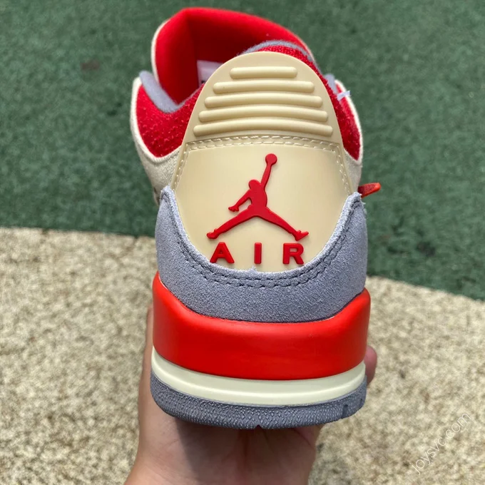 Off-White x Air Jordan 3 