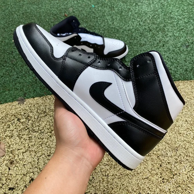 Air Jordan 1 Mid Black White Sneakers DV0991-101