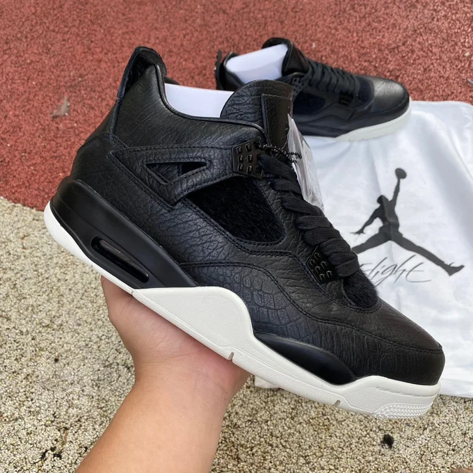 Air Jordan 4 