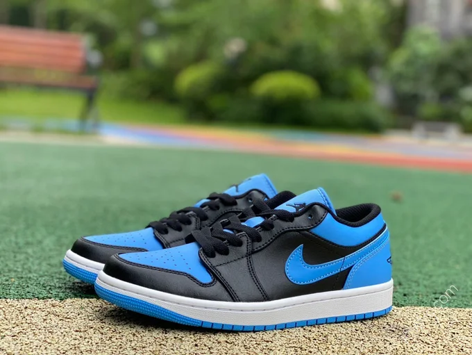 Air Jordan 1 Low 