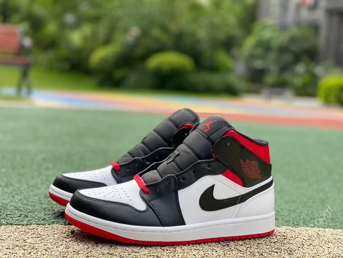 Air Jordan 1 Mid Black Red Sneakers DQ8426-106