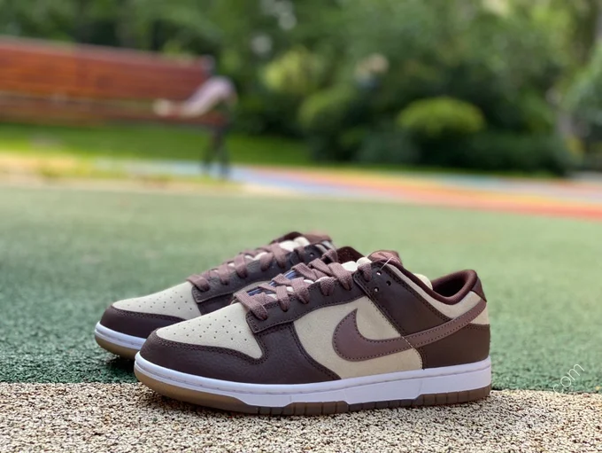 Nike Dunk Low WMNS 