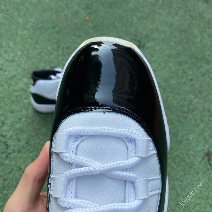 Air Jordan 11 