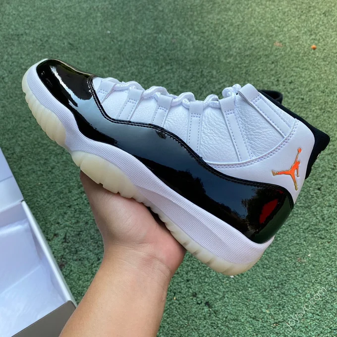 Air Jordan 11 