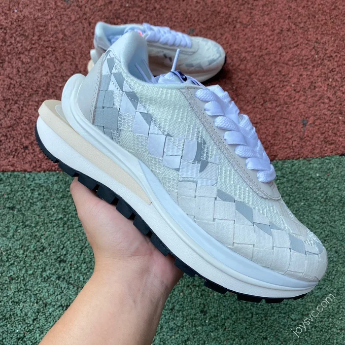 Sacai x Nike Woven Grey White DR5209-100