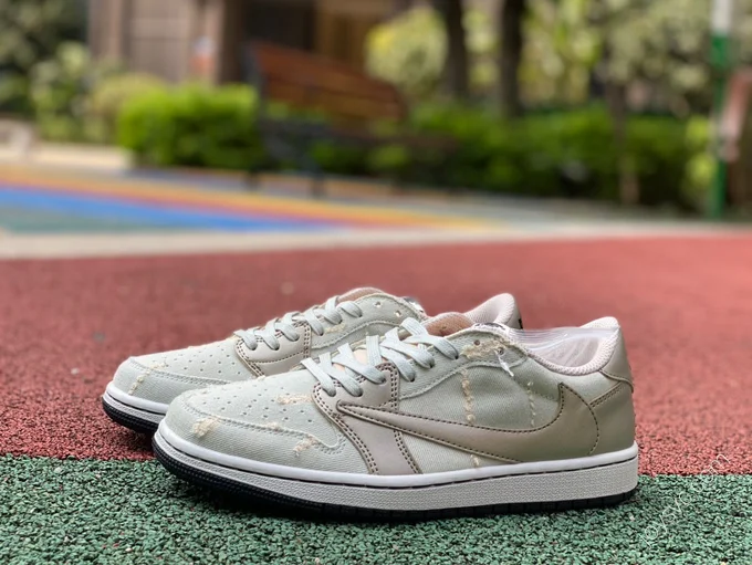 Travis Scott x Air Jordan 1 Low Silver Green DM7866-815