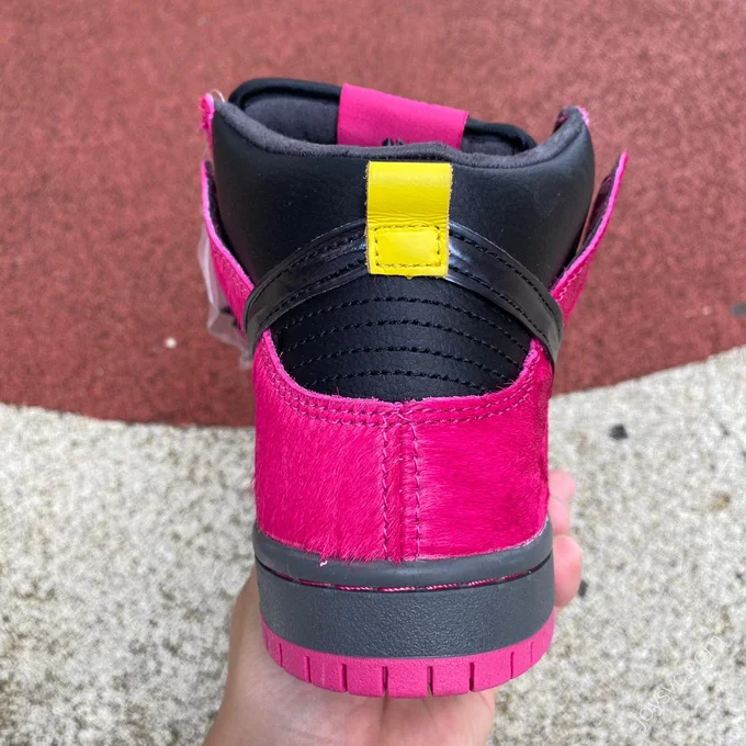 Run The Jewels x Nike Dunk SB High Pink Black DX4356-600