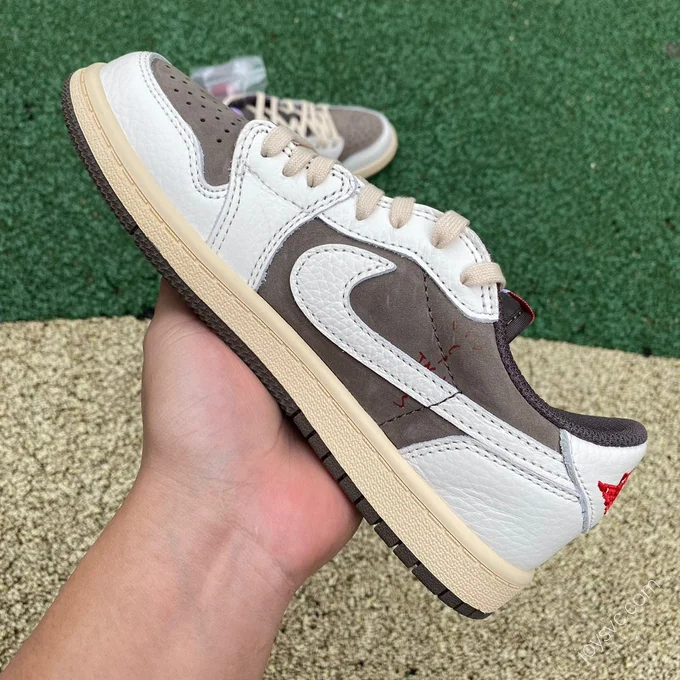 Travis Scott x Air Jordan 1 Low White Tan Kids DO5442-162