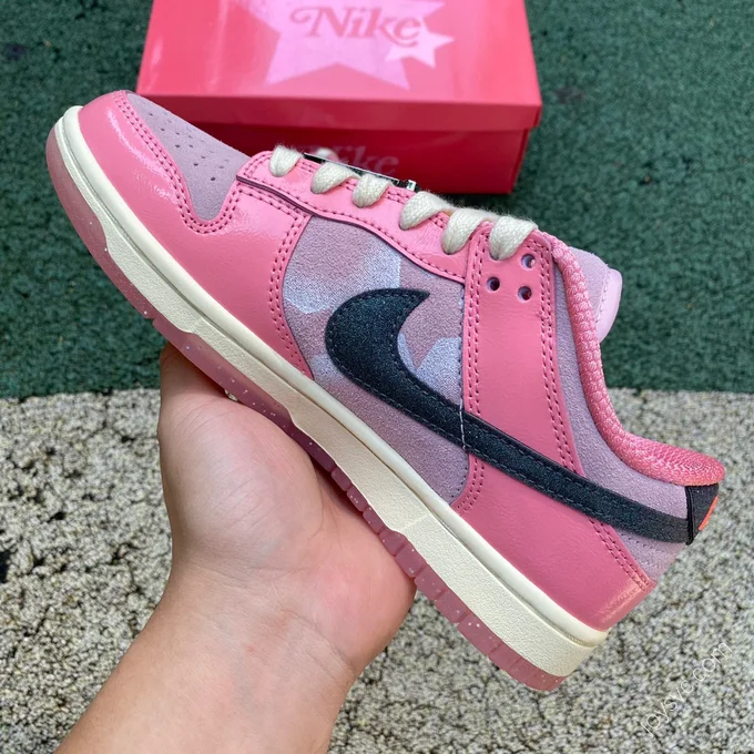 Nike Dunk Low 