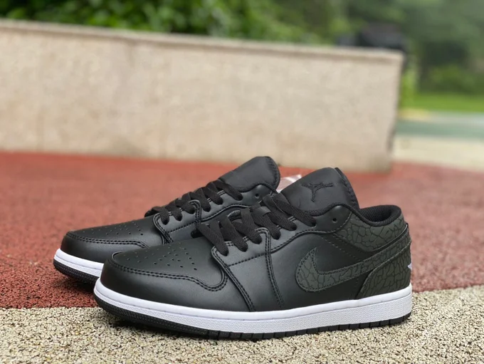 Air Jordan 1 Low 