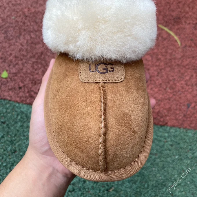 UGG Scuffette Brown Slides