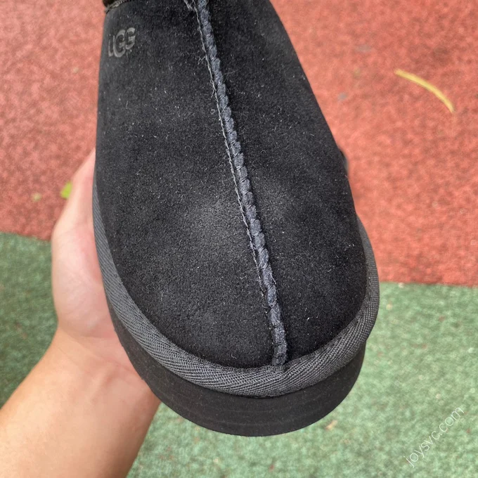 UGG Tasman Black