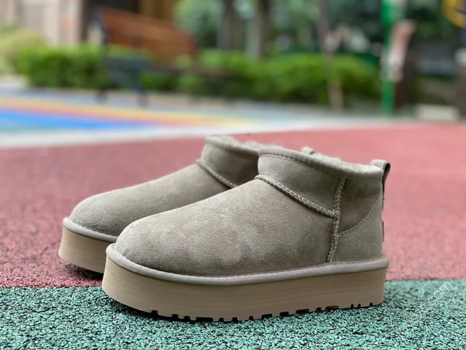 UGG Tasman Green Platform Mid-Top