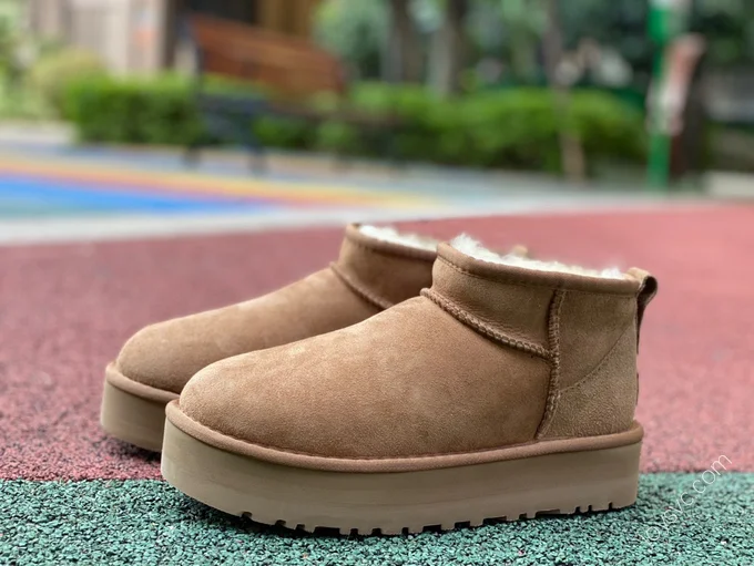 UGG Tasman Brown Mid-Top