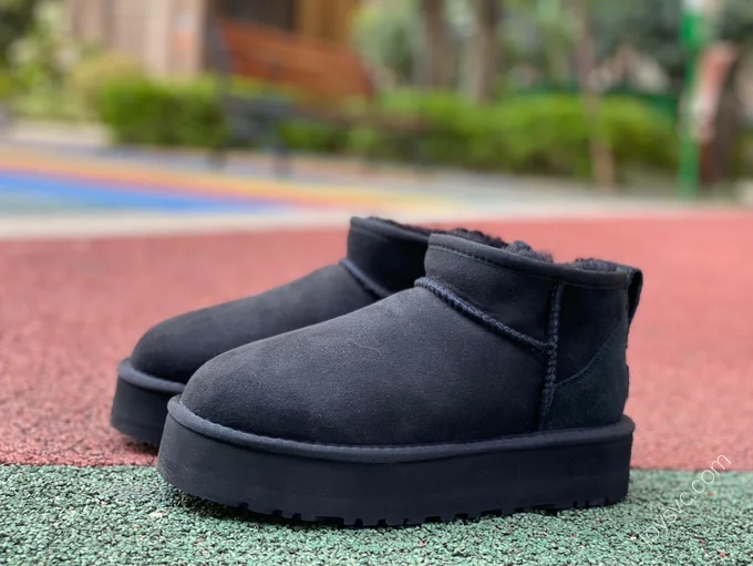 UGG Tasman Black Platform Mid-Top