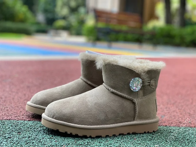 UGG Bailey Mini Green Diamond Short Boots