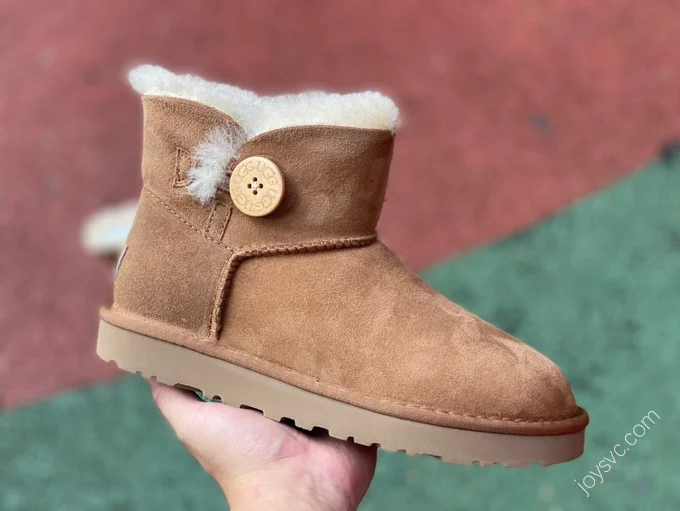 UGG Bailey Brown Short Boots