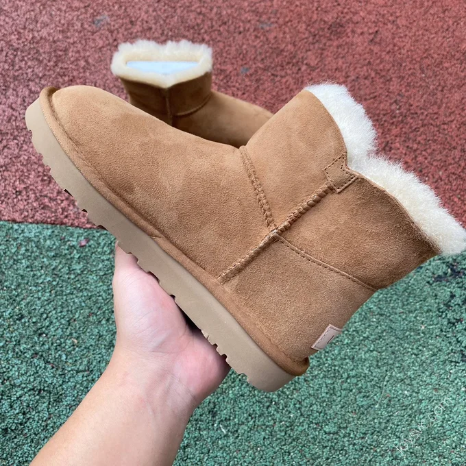 UGG Bailey Brown Short Boots