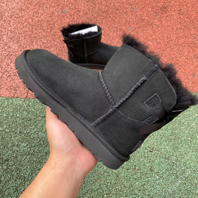 UGG Bailey Black Bow Short Boots