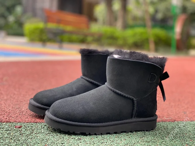 UGG Bailey Black Bow Short Boots