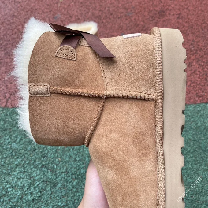 UGG Bailey Brown Bow Short Boots