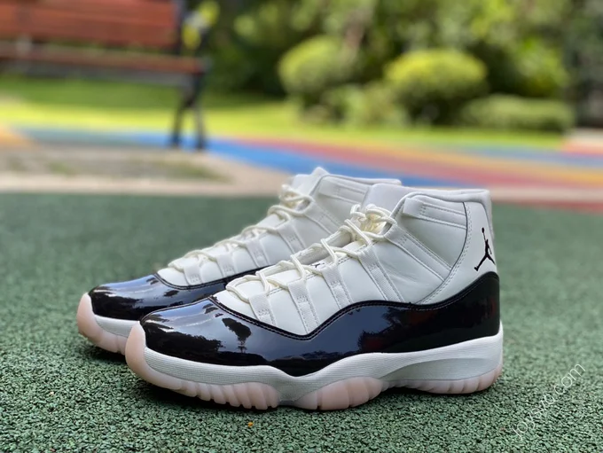 Air Jordan 11 